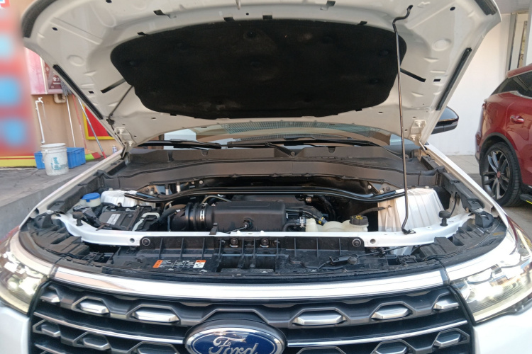 Ford Explorer 2022 car image #32