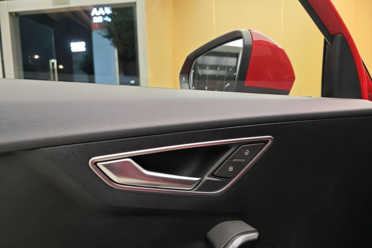 奥迪Q2L 2022 汽车图片 #32