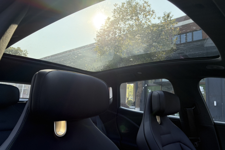 Avatr 07 2025 car image #32