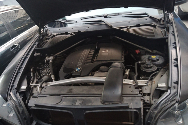 BMW X5 (Imported) 2012 صورة سيارة #32