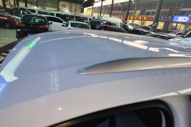 VS5 2023 car image #32