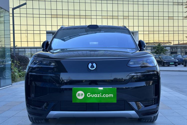 Denza N9 2025 صورة سيارة #32