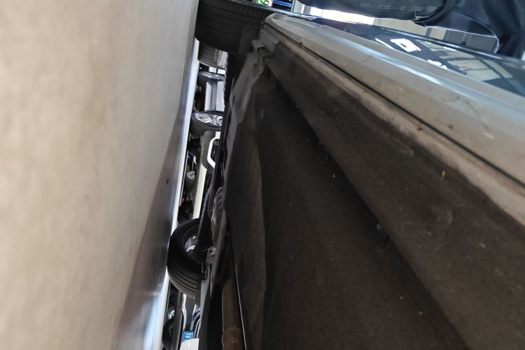 Audi Q5L Sportback 2023 immagine di auto #32