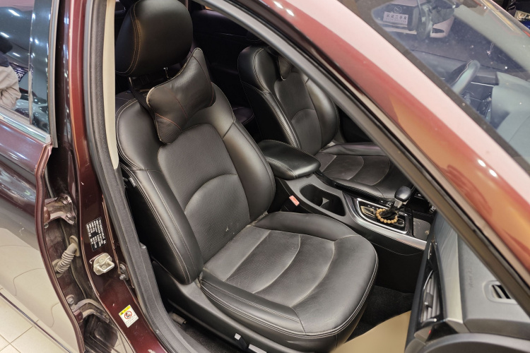 GAC Trumpchi GA6 2017 immagine di auto #32