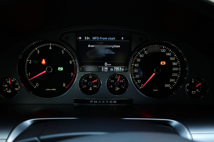 Volkswagen Pheaton 2017 immagine di auto #32