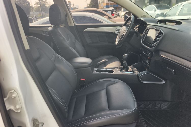 GEELY Vision X6 2018 car image #32