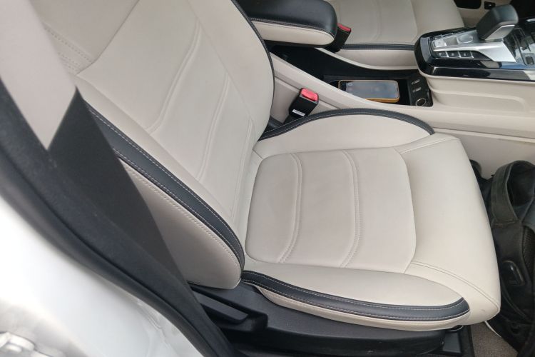 BYD Yuan Pro 2022 immagine di auto #32