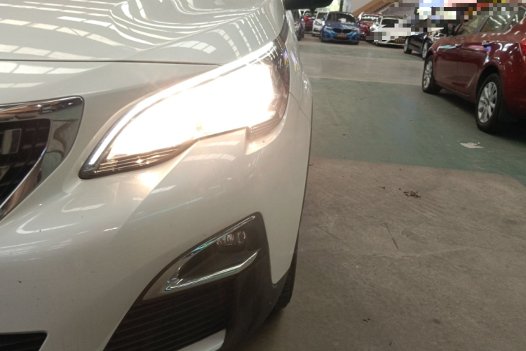 标致 标致4008 2017 汽车图片 #32