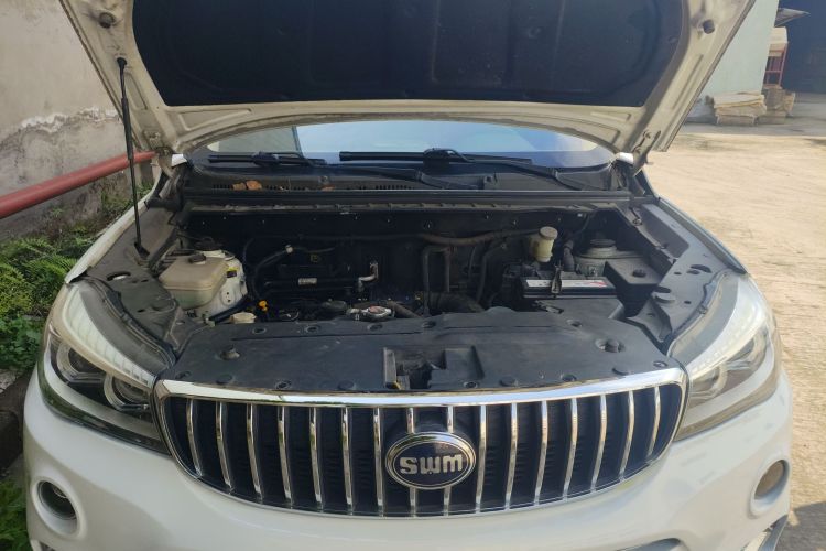 SWM斯威汽车 SWM斯威X7 2017 汽车图片 #32