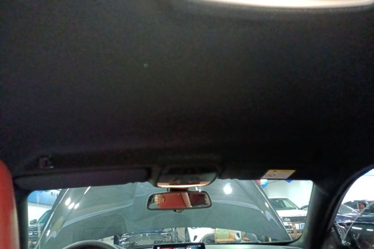 BMW M4 2019 image de voiture #32