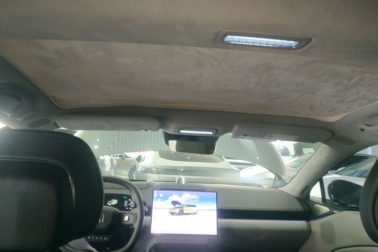 极氪 极氪007 2024 汽车图片 #32