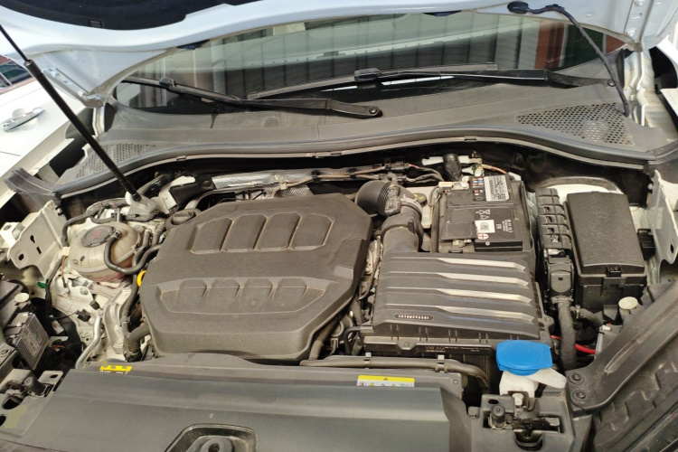 Volkswagen Tayron 2023 immagine di auto #32