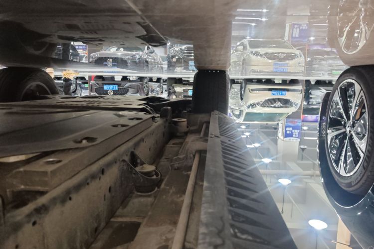 FangChengBao Leopard 5 2025 изображение автомобиля #32