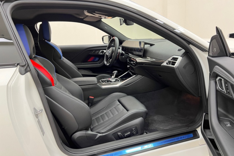 BMW M2 2026 immagine di auto #32