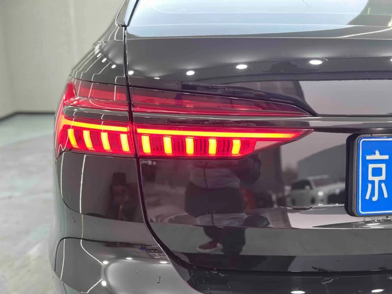 Audi A6 (Imported) 2021 #32 Audi A6 (Imported) 2021 car image #32