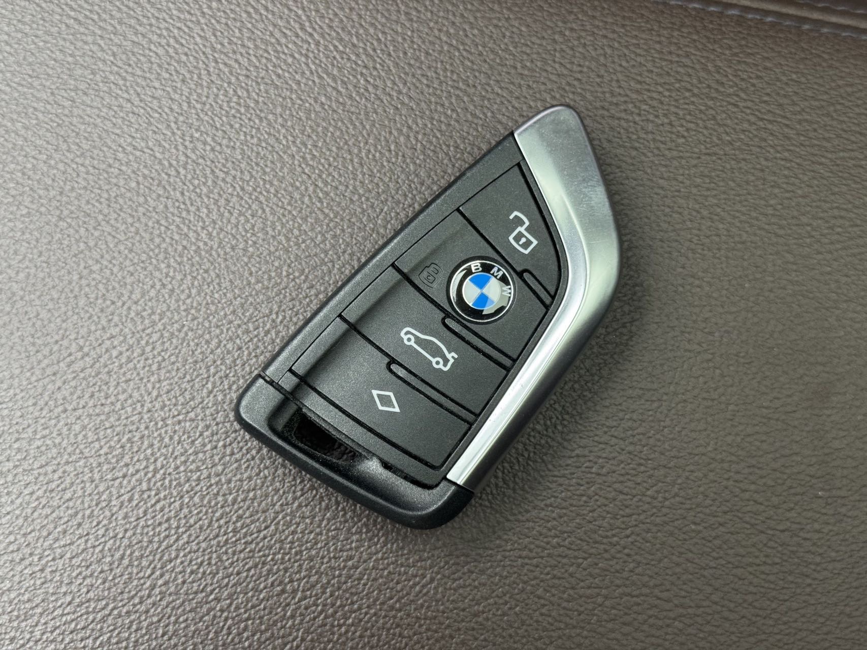 BMW i3 2022 image de voiture #15