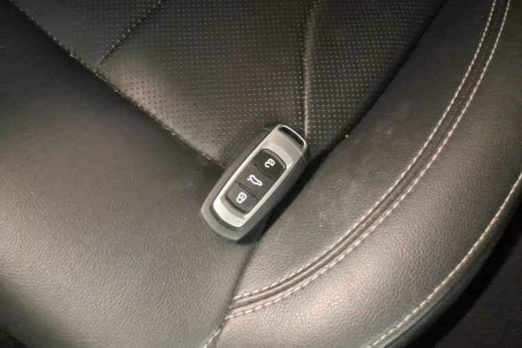 GEELY Emgrand 2017 #9 GEELY Emgrand 2017 car image #9