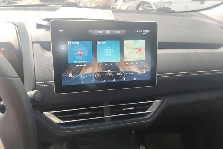 BYD Yuan New Energy 2019 #13 BYD Yuan New Energy 2019 car image #13