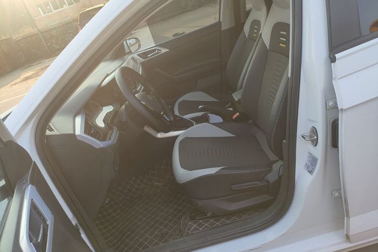 Volkswagen Polo 2020 immagine di auto #15