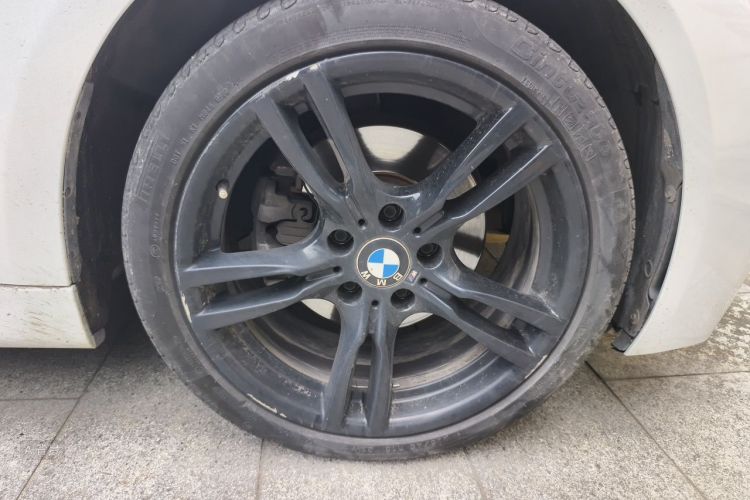BMW 3 Series 2019 #9 BMW 3 Series 2019 car image #9