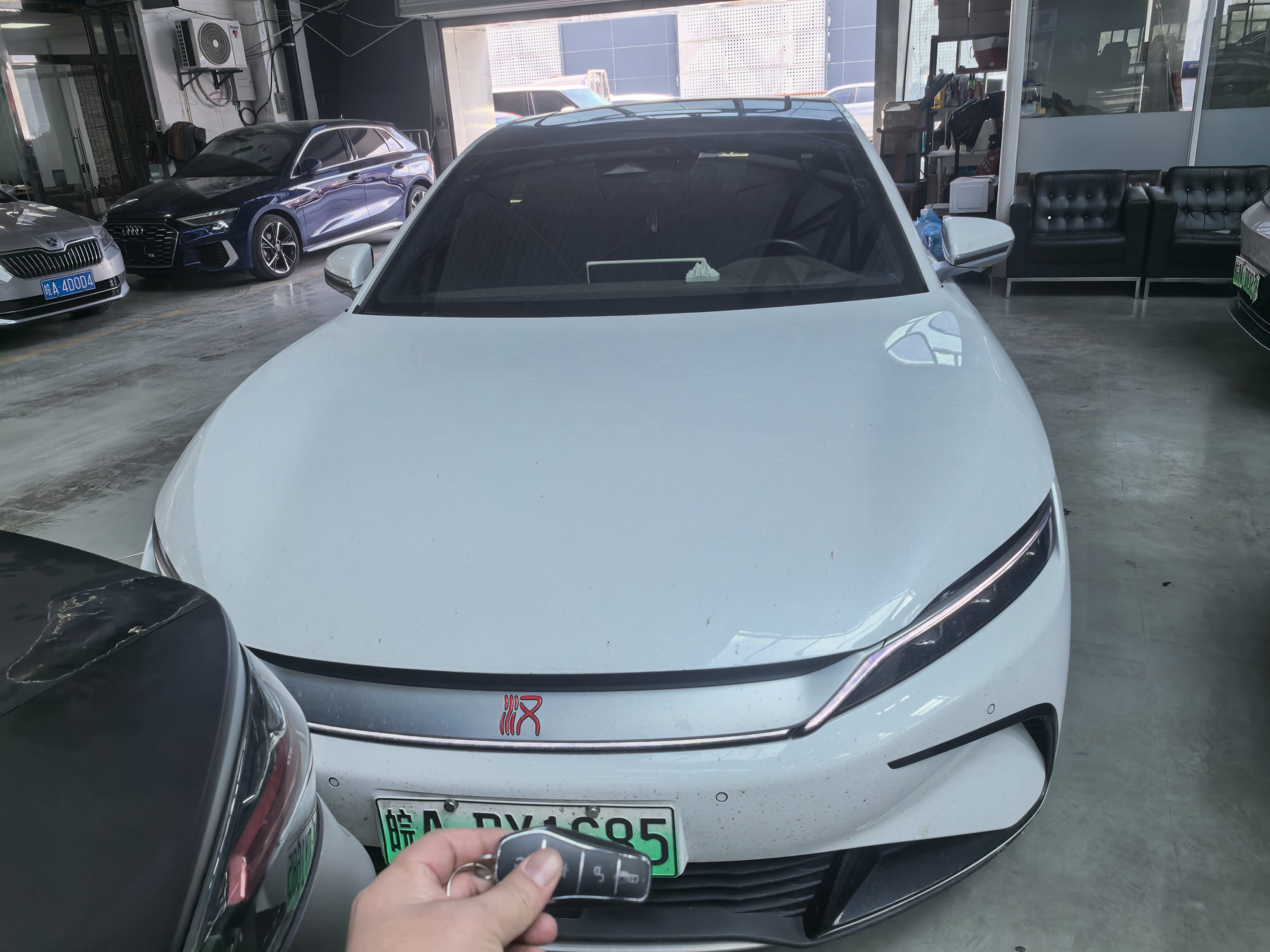 BYD Han 2023 #2 BYD Han 2023 immagine di auto #2