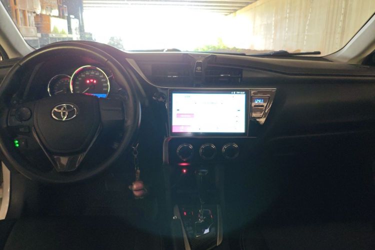Toyota Corolla 2017 car image #7