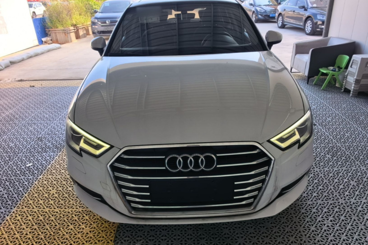 Audi A3 2021 car image #3