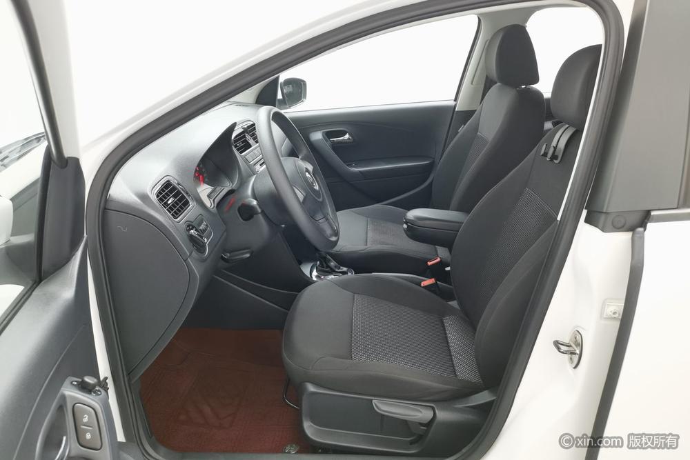 Volkswagen Polo 2014 #17 Volkswagen Polo 2014 car image #17
