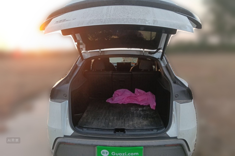 Tesla Model Y 2026 car image #21