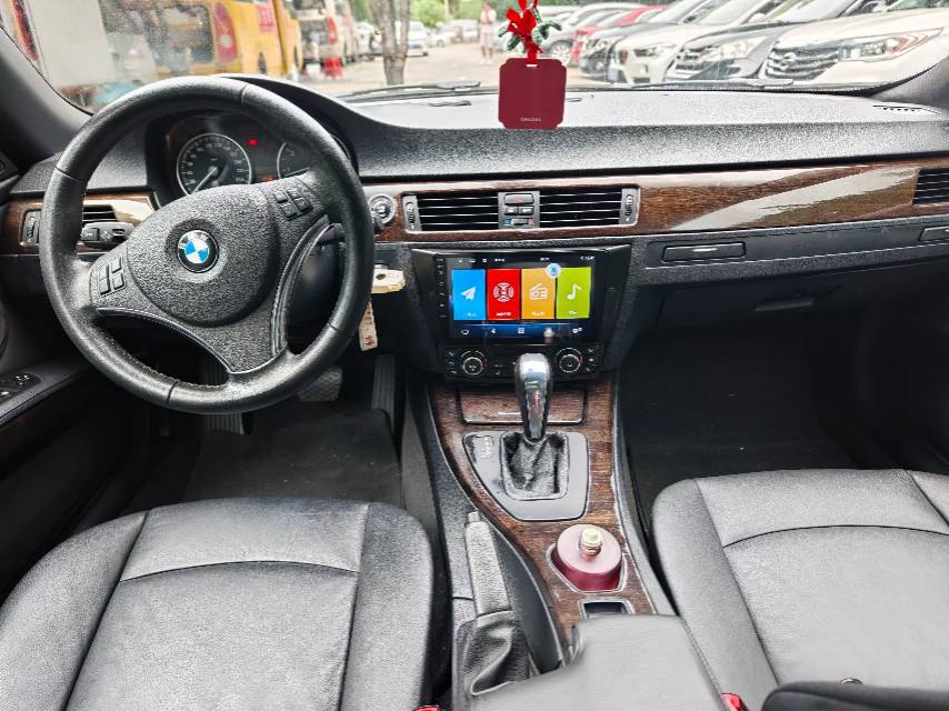 BMW 3 Series (Imported) 2012 car image #7