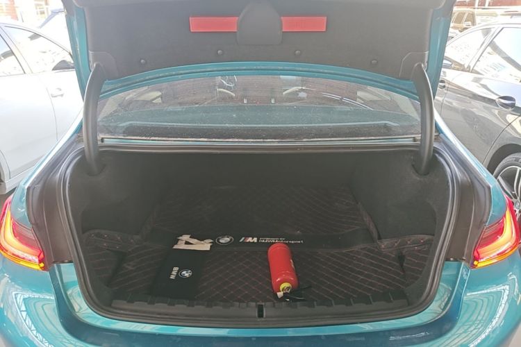 BMW 3 Series 2023 car image #19