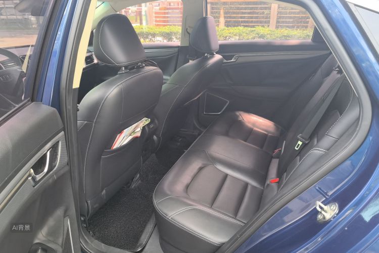 GEELY Emgrand GL 2018 car image #19