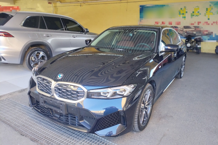 BMW 3 Series 2024 car image #2
