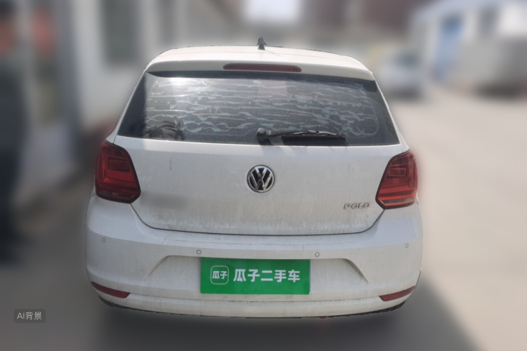 Volkswagen Polo 2015 car image #6