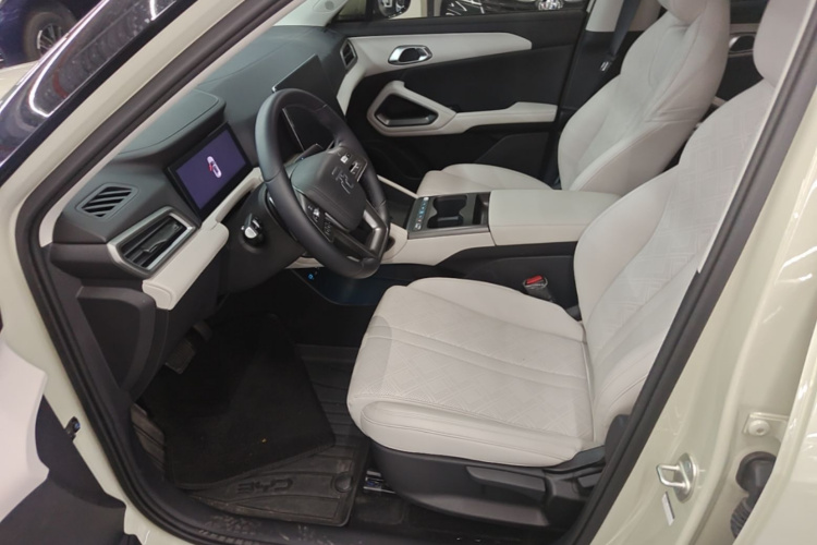 BYD YuanUP 2026 #15 BYD YuanUP 2026 car image #15