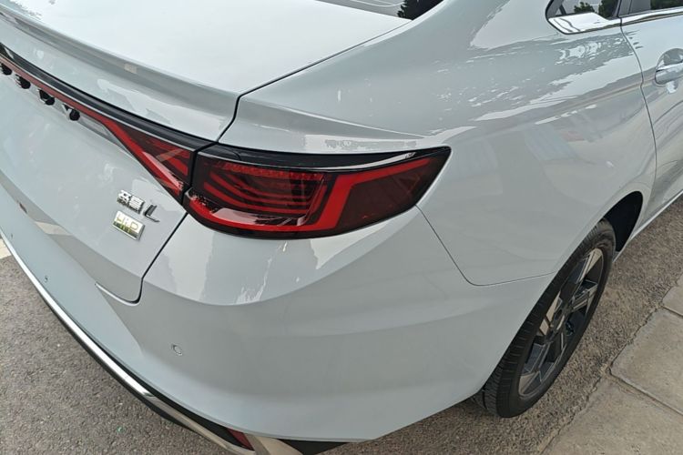 GEELY Emgrand L HiP 2022 #8 GEELY Emgrand L HiP 2022 car image #8