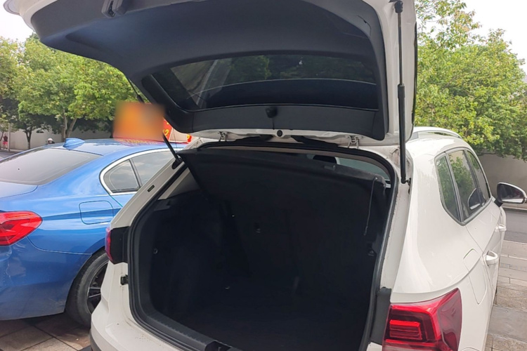 Volkswagen Tharu 2023 car image #21