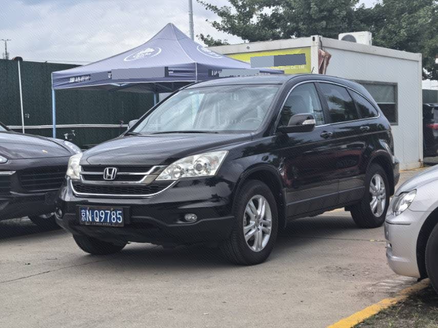 2010 car image 