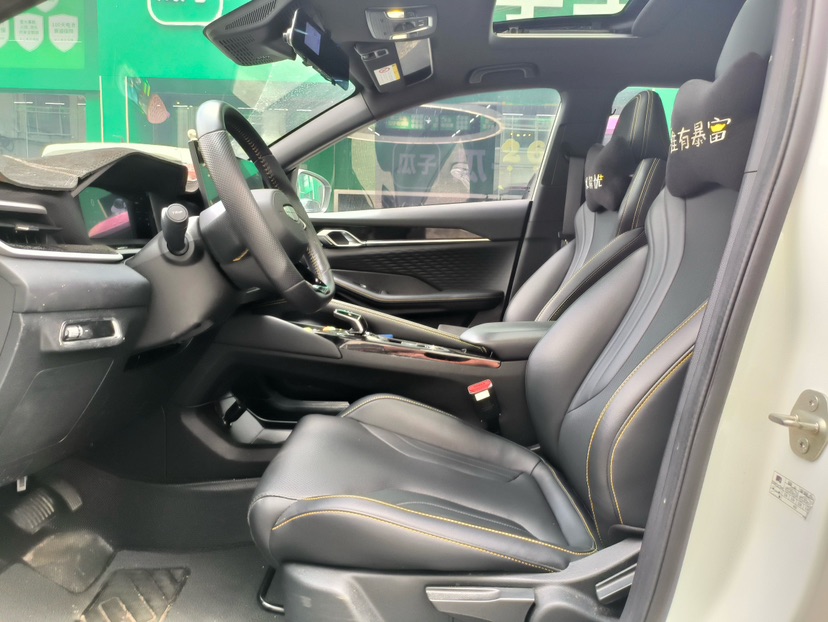 GEELY Coolray 2025 #4 GEELY Coolray 2025 изображение автомобиля #4