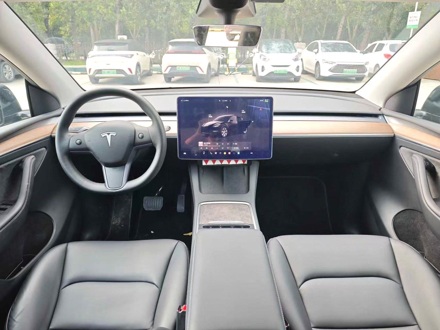 Tesla Model Y 2023 #7 Tesla Model Y 2023 immagine di auto #7