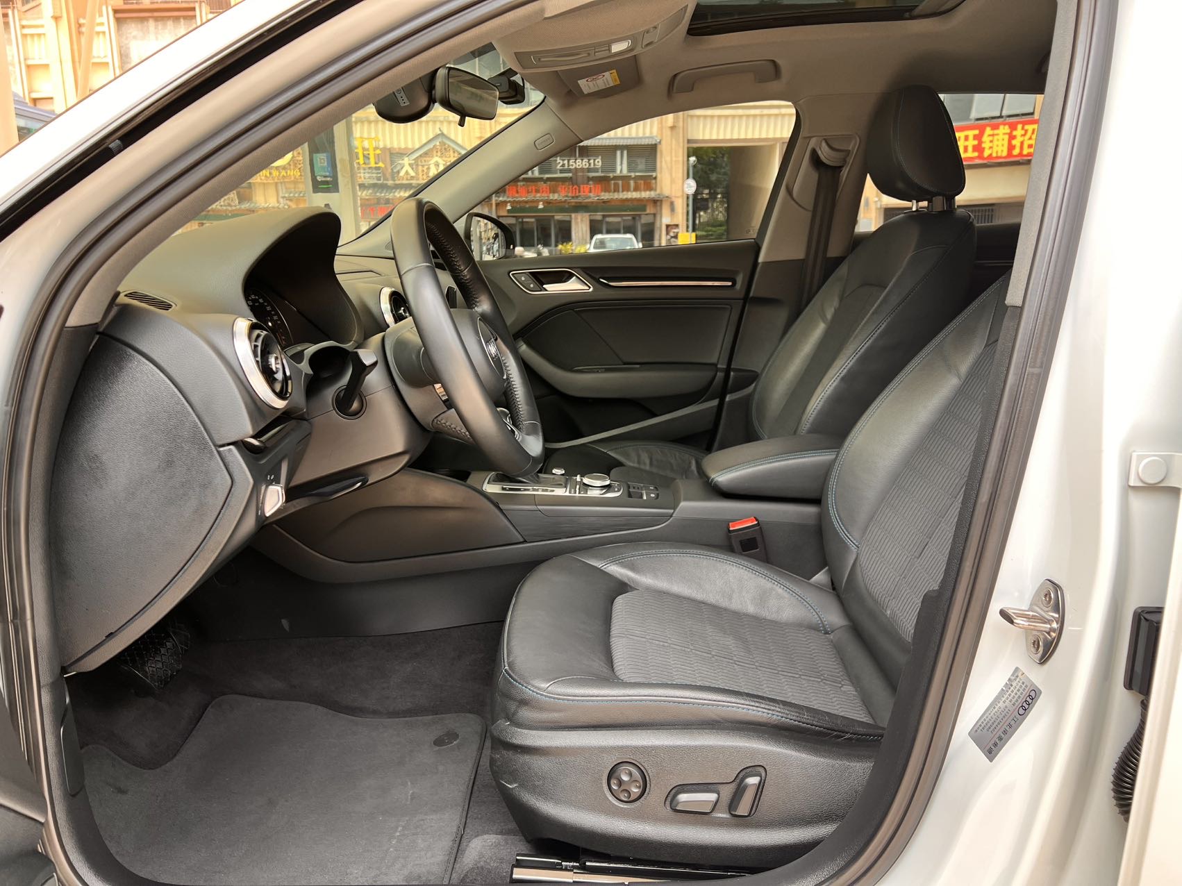 Audi A3 2018 car image #4