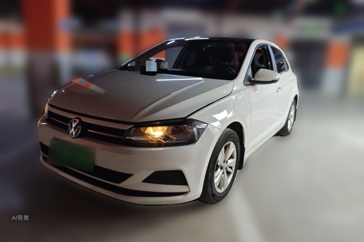 Volkswagen Polo 2021 car image #2