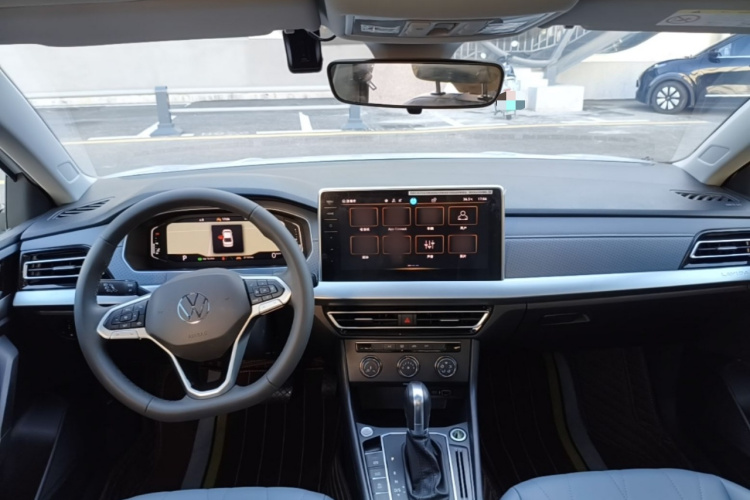 Volkswagen Lavida 2024 car image #11