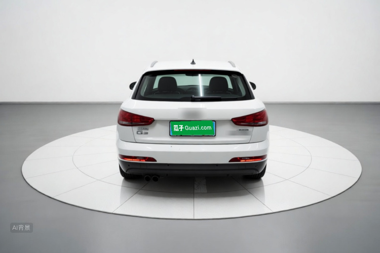 Audi Q3 2015 car image #6