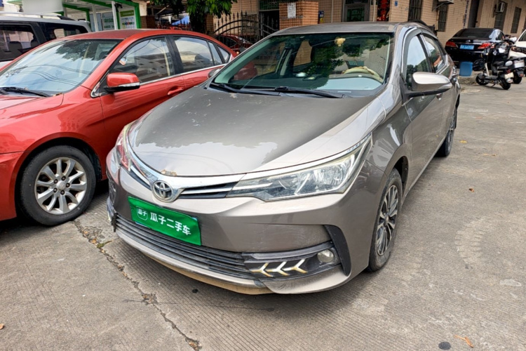 Toyota Corolla 2019 #2 Toyota Corolla 2019 car image #2