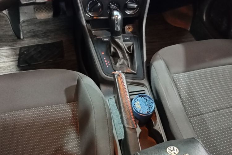 Volkswagen Lavida 2017 car image #14