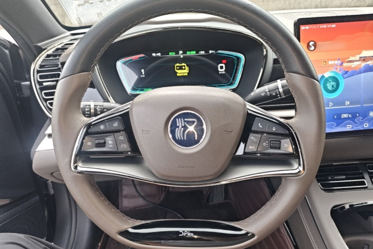 BYD Han 2022 #11 BYD Han 2022 car image #11