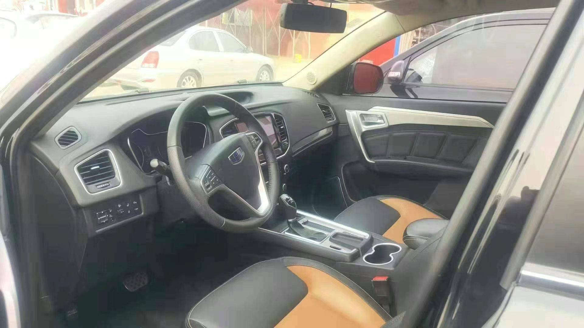 GEELY Vision X6 2018 car image #4