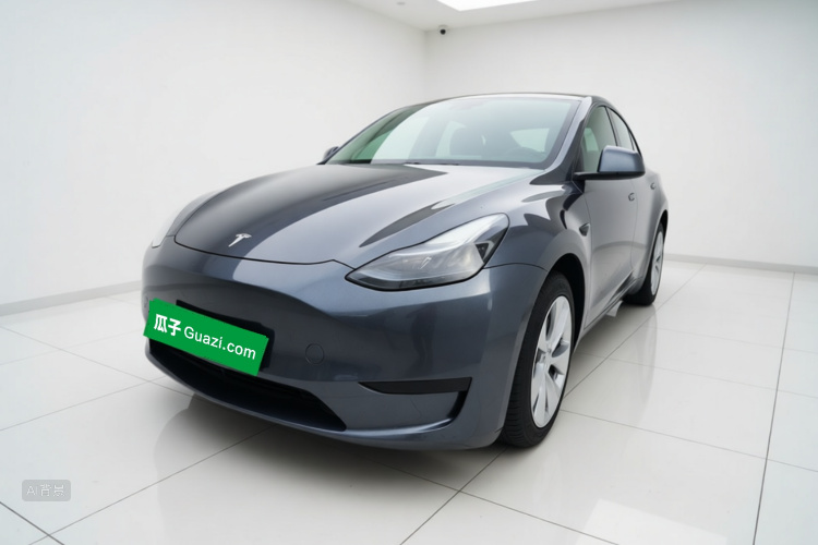 Tesla Model Y 2022 #2 Tesla Model Y 2022 car image #2