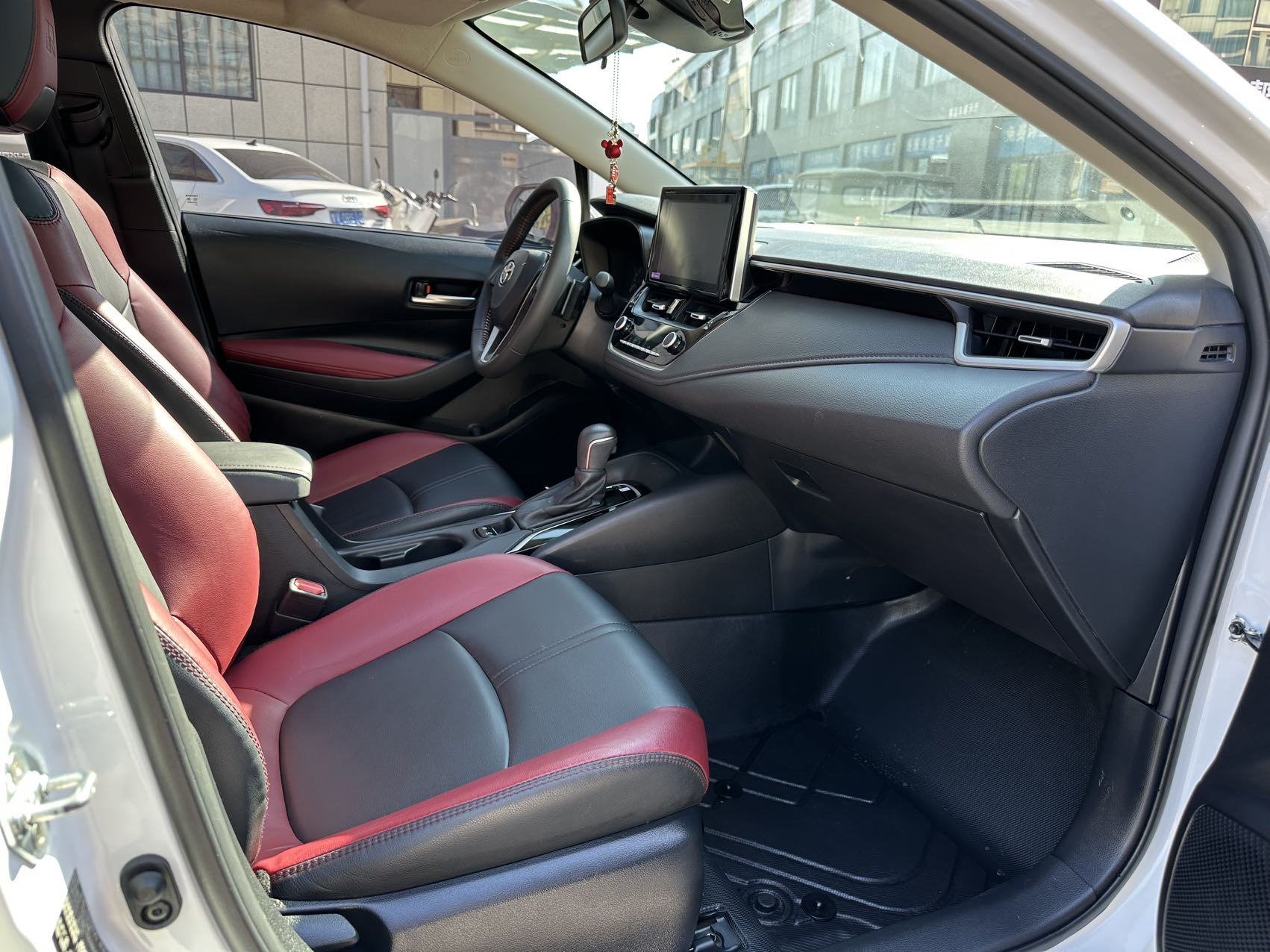 Toyota Corolla 2022 immagine di auto #9